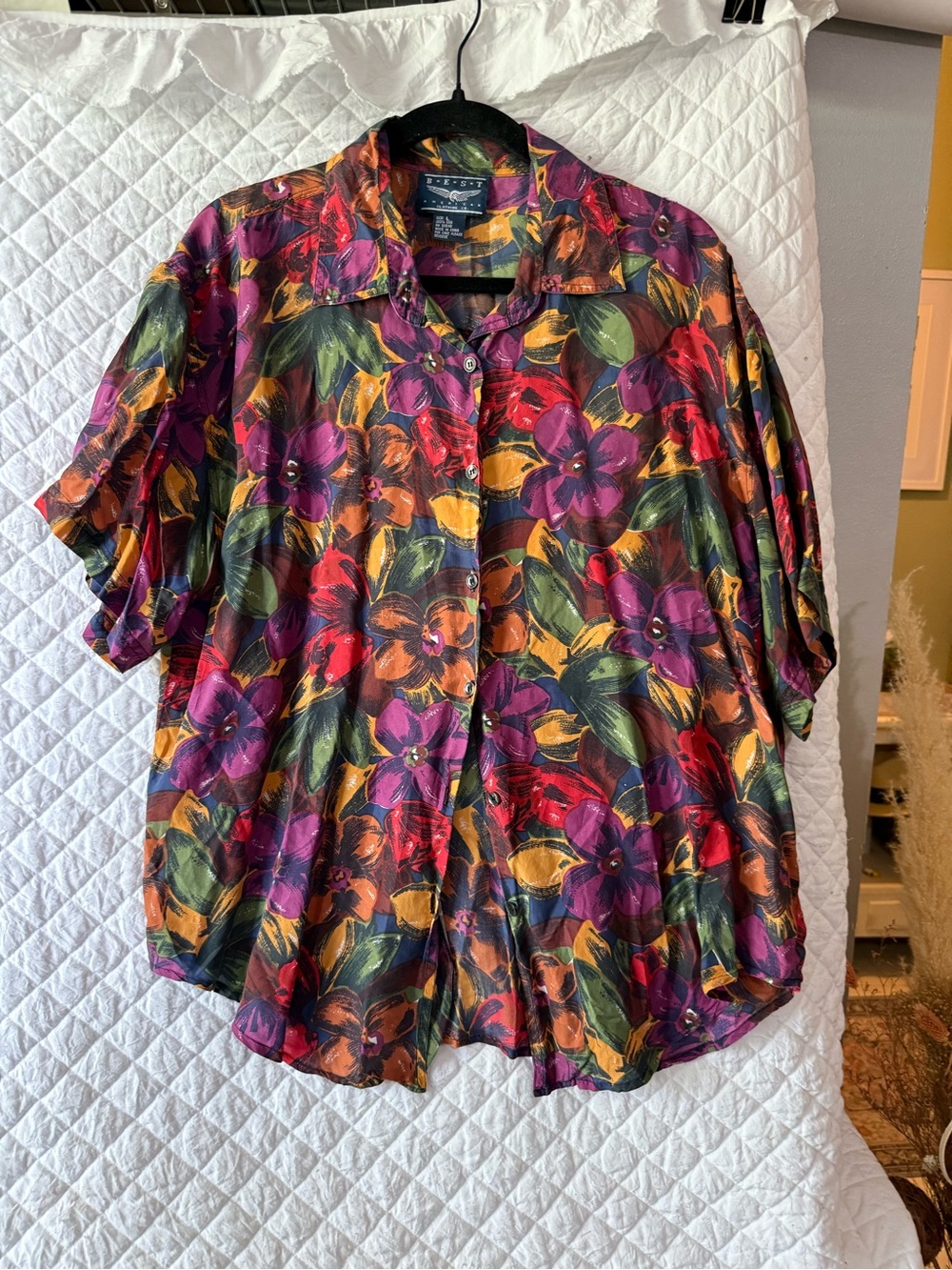 Best American Clothing Company Silk Women’s  Floral Button-Down Shirt